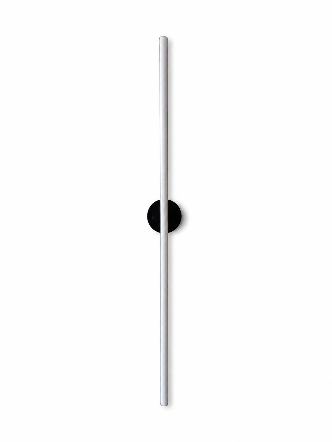 DAFEF913-E597-4ED1-89E9-CF59A39A1E39 چراغ دیواری نیک نور پارسیان - Image 1